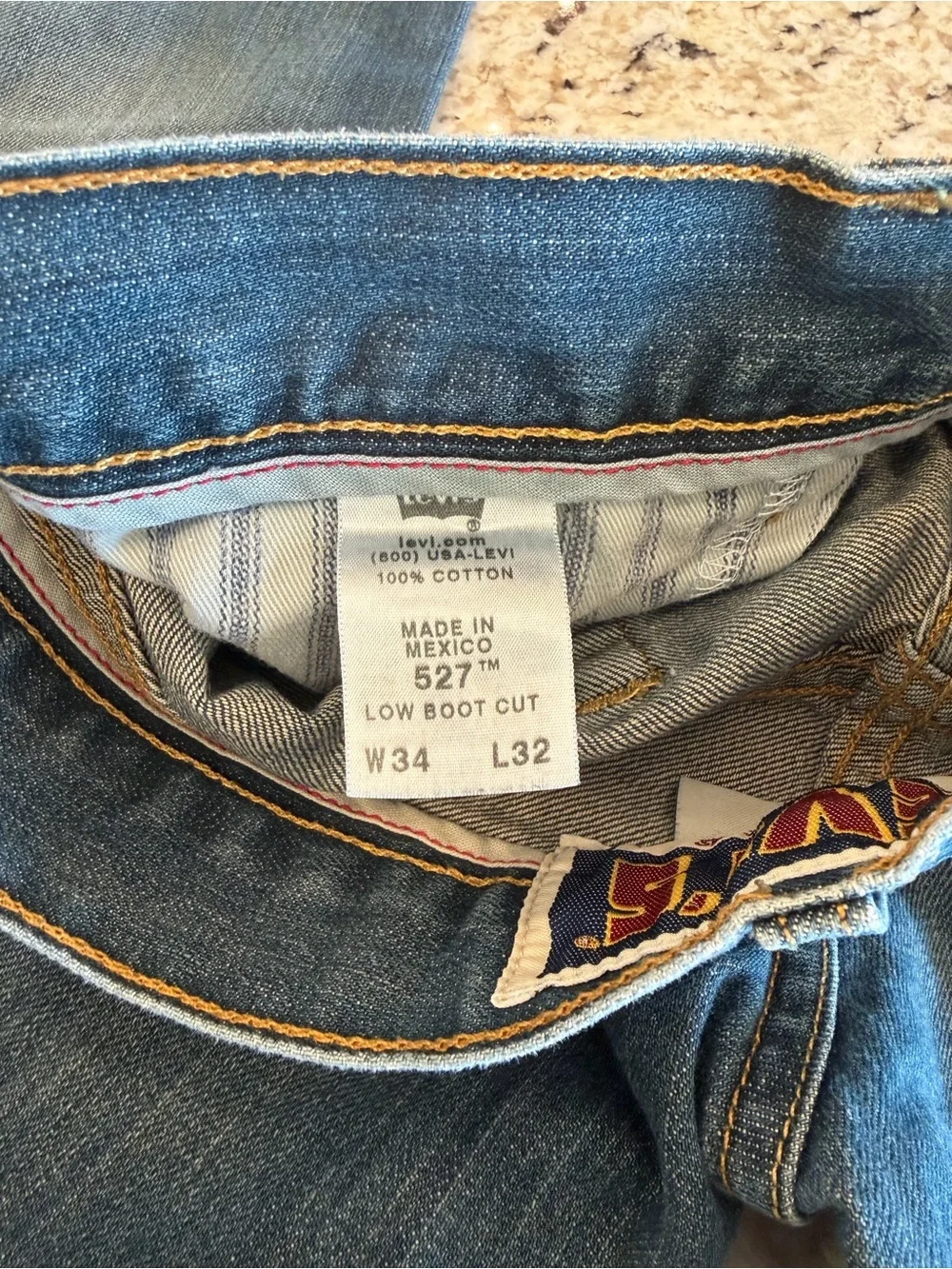 VINTAGE Levi's 527 Bootcut Jeans Men's 34x32 Blue Cotton Denim Medium Wash Y2K